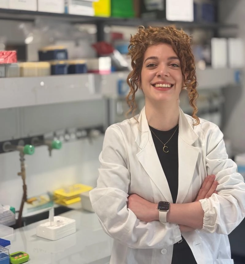 Dr Cansu Gorgun in the lab.