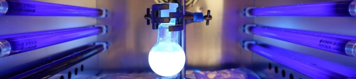UV photoreactor