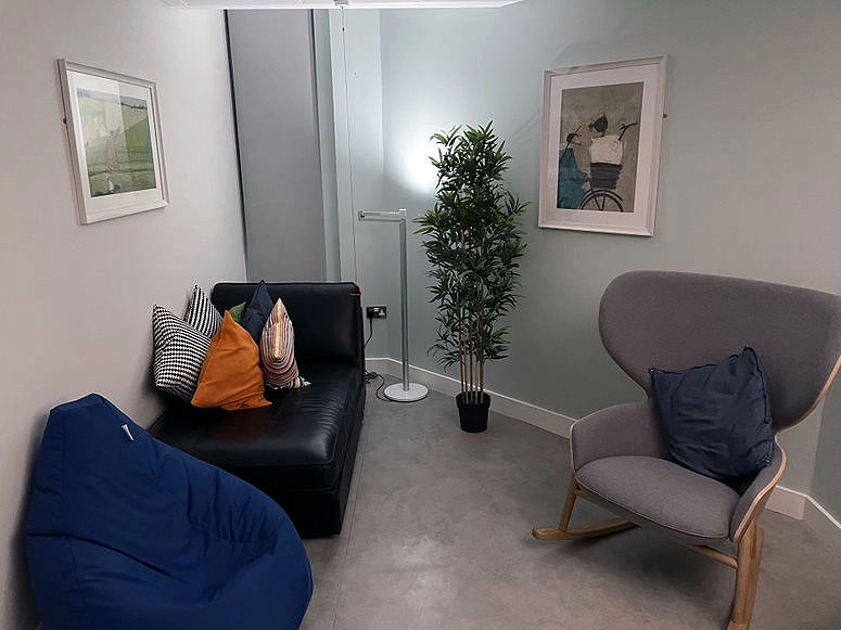 Image of Student Respite Room with Couch & Seats
