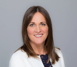 Lisa Dillon
