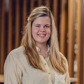 Ms. Ellen Kampinga