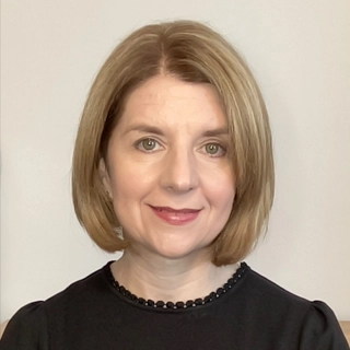 Dr. Claire Mcavinia
