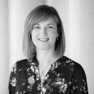 Dr.  Ciara  Murphy