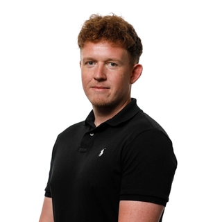 Adam Burns 