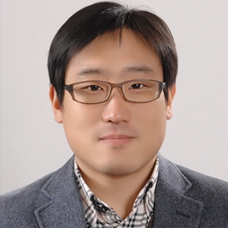 Dr. Dong Jin Kim