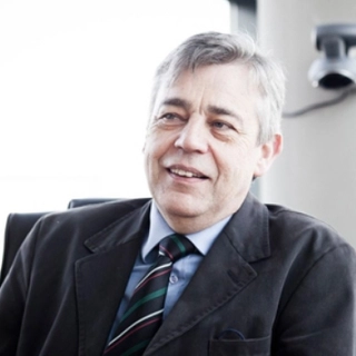 Professor