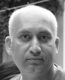 Dr. Hitesh Tewari