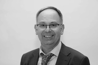 Dr. Jurgen Osing