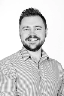 Dr. Simon Smith
