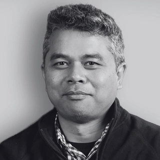 Dr. John Dingliana