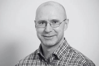Dr. Stefan Weber