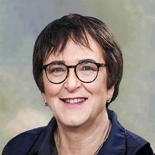 Dr. Gobnait Byrne