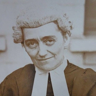 Averil Deverell