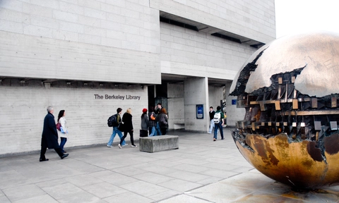 Trinity College Dublin to dename the Berkeley Library