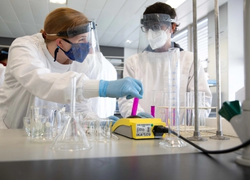 Students working in lab, Trinity College Dublin.