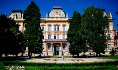 University picture