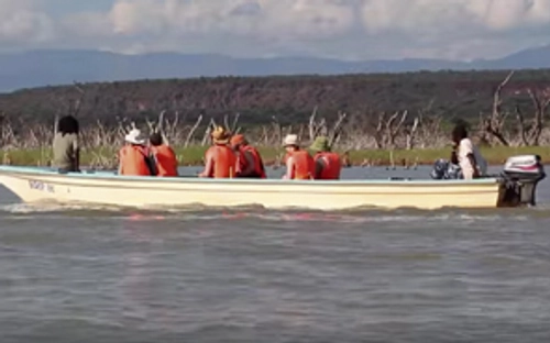 Field trips boat