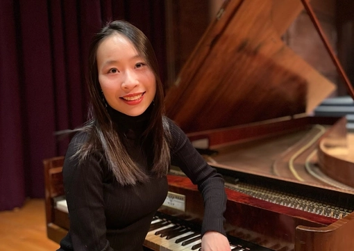 Cheryle Tan at her piano
