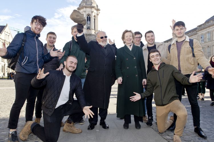 Members of the Trinitones a cappella ensemble with Senator Norris and Chancellor Robinson at the launch of Green Week
