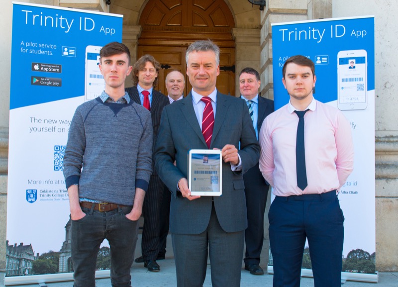 (L to R) Conor Brennan, Prof Stephen Barrett from SCSS, Dr Tom Hayes from IT Services, Provost Dr Patrick Prendergast, Director of IT Services John Murphy and Peter Meehan, photographed at the Launch of the Trinity ID app.