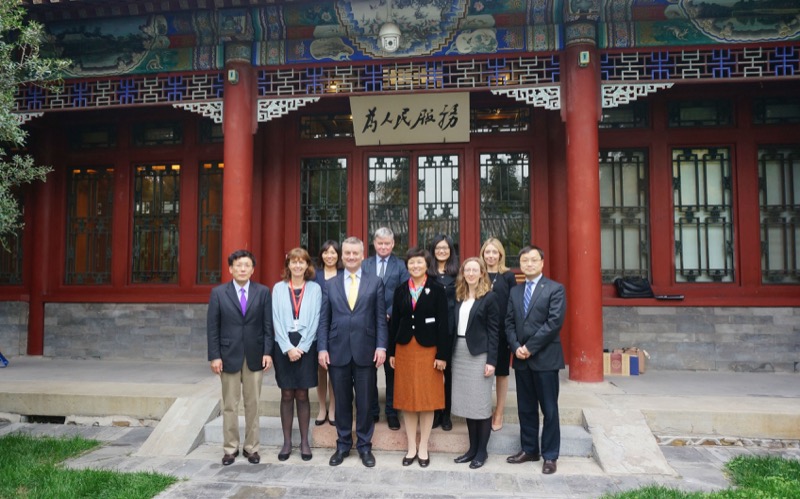 Dr CHEN Xu, Chairperson of Tsinghua University Council and Trinity Provost who signed a Memorandum of Understanding and a Student Exchange Agreement renewal. They are joined by members of the Global Relations team.