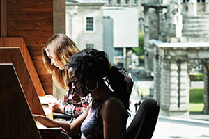 Student learning library, trinity long room hub