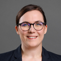 Ms Lisa-Marie Mönch