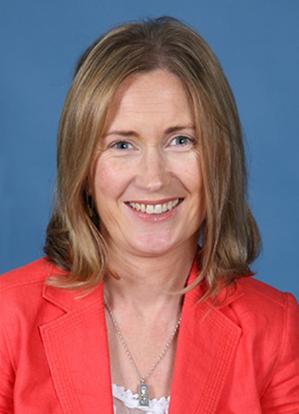 Dr Melanie Ní Dhuinn