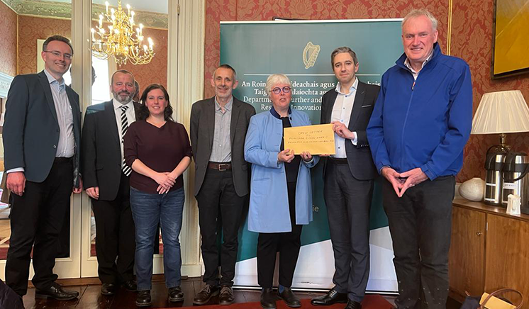 Delivering an open letter to Minister for Further and Higher Education Simon Harris.