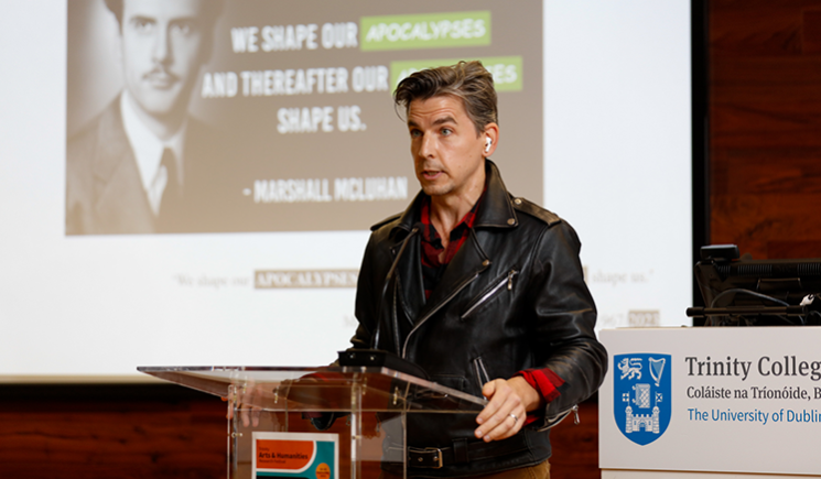 Scotty McQueen Presenting