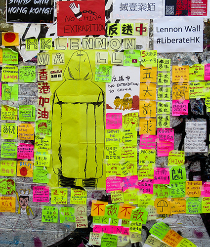 Discourse on the Lennon wall London