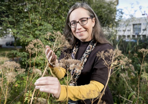 Yvonne Buckley, Professor of Zoology