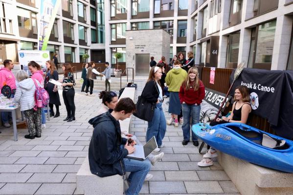 Students sample Printing House Square