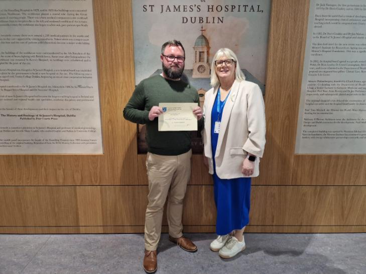 Student receives award