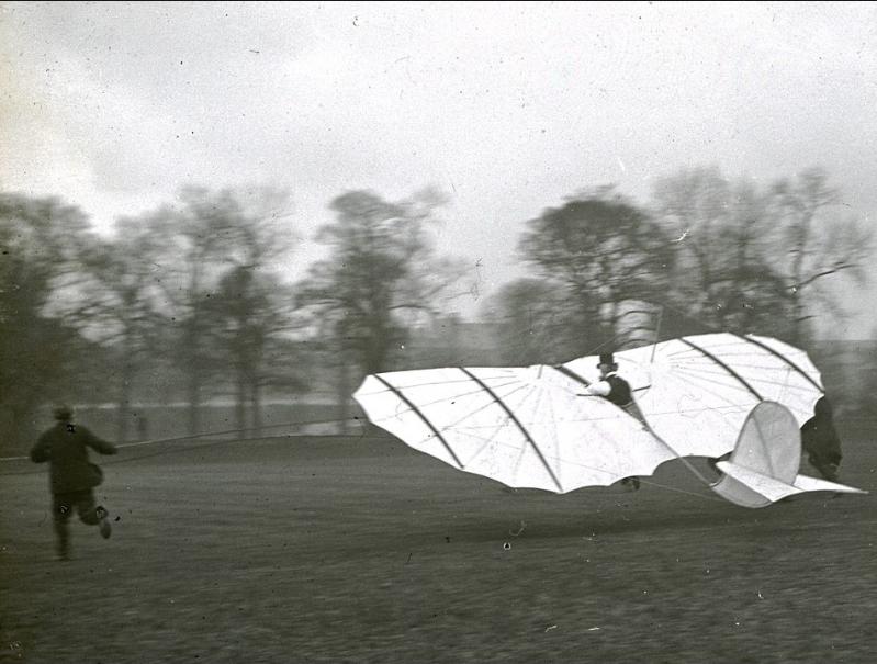 George Francis Fitzgerald flying in College Park in 1895