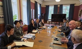 South Korean Ministerial visitors meet academics