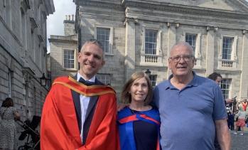 Linda Ervine receives honorary degree