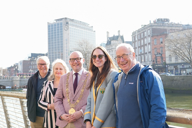 DUBC, DULBC, UCDLBC & UCDBC Presidents with Dublin Lord Mayor, Rowing Colours