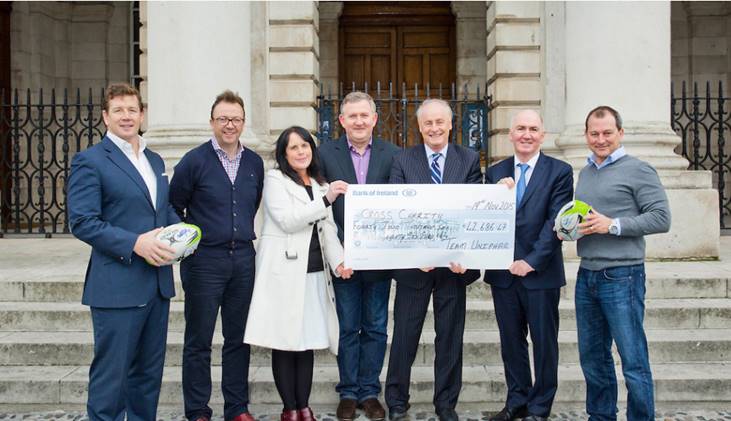 Photographed at the presentation from l-r are Mr Paul Wallace, Friends of C.R.O.S.S., Mr Tom Conachy, Friends of C.R.O.S.S., Dr Jacintha O’sullivan, Friends of C.R.O.S.S., Mr Ger Rabbette, CEO Uniphar Group, Mr Maurice Pratt, Chairman Uniphar Group, Prof John Reynolds, Friends of C.R.O.S.S. and Mr Conor Headon, Friends of C.R.O.S.S.