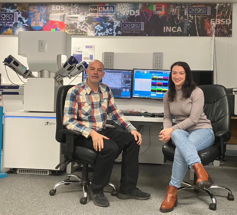 Dr Juan Diego Rodriguez-Blanco (principal investigator) and Kristina Petra Zubovic (lead author), in the iCRAG Lab at Trinity.